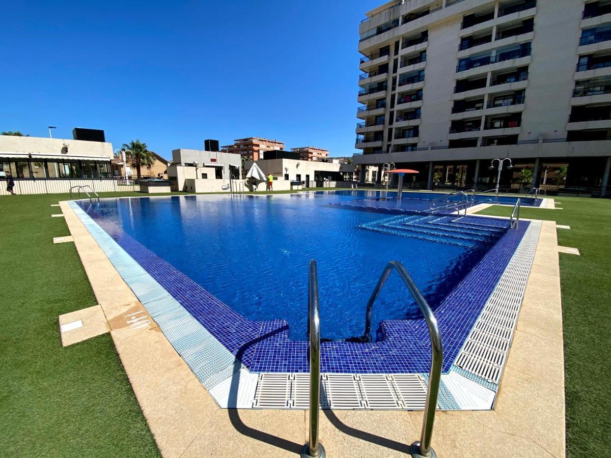 M & B Beach Apartment Валенсія Екстер'єр фото
