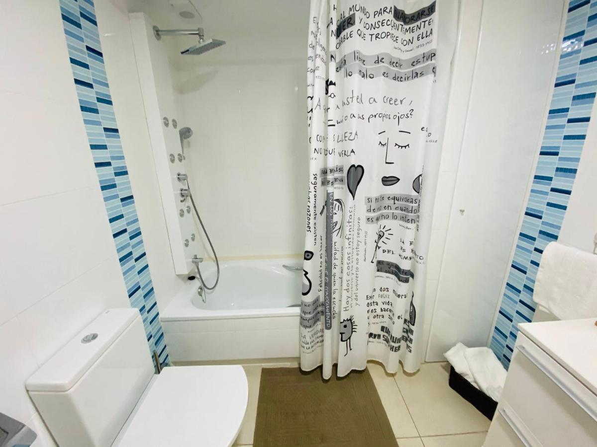 M & B Beach Apartment Валенсія Екстер'єр фото